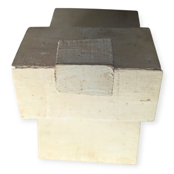 Vintage 1998 Garden Gate Designs Red & White Wood Barn Birdhouse Never Used 12" - Picture 7 of 12